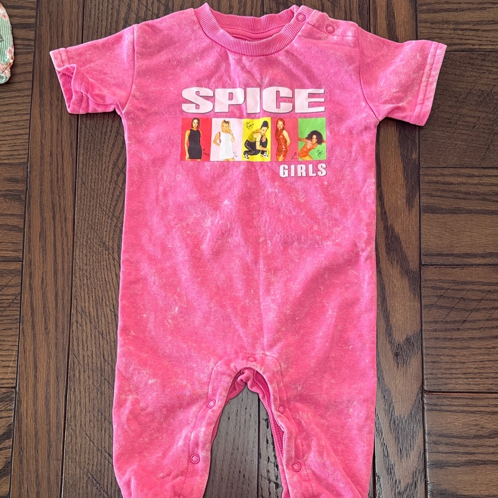 Baby Girl Lot; 3 6-9M Outfits. Spice Girls, Nicole Miller, Children’s place - Picture 5 of 10